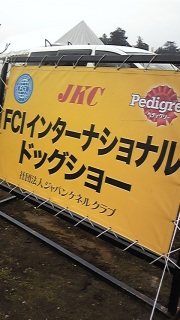 3/18
